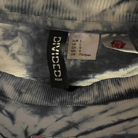 cropped graphic tee - Picture 3 of 3